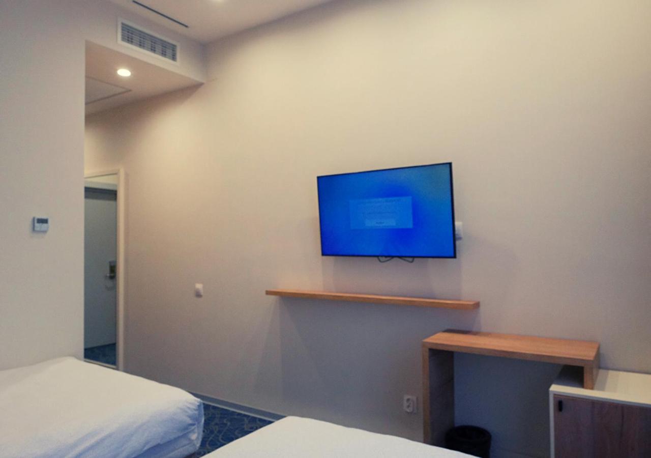 Add Hotel 阿拉木图 外观 照片