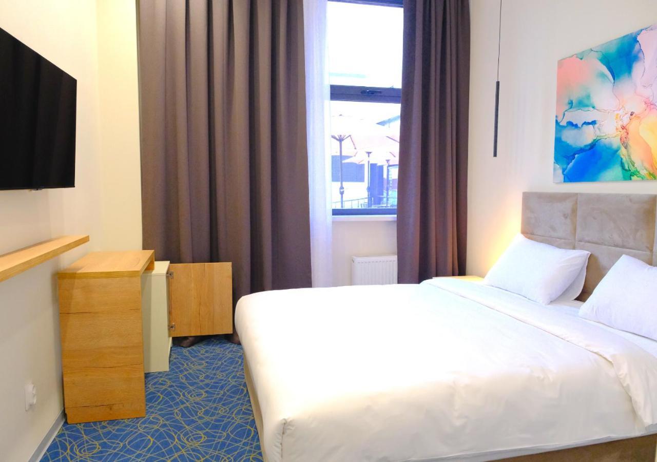 Add Hotel 阿拉木图 外观 照片